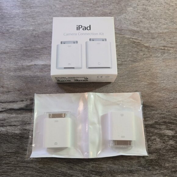 Apple Other - Apple iPad Camera Connection Kit MC531ZM/A – 30-Pin – 1 Set – A1362/A1358 –...